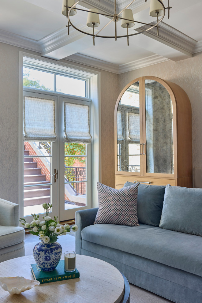 Inspiration for a transitional home design remodel in Chicago