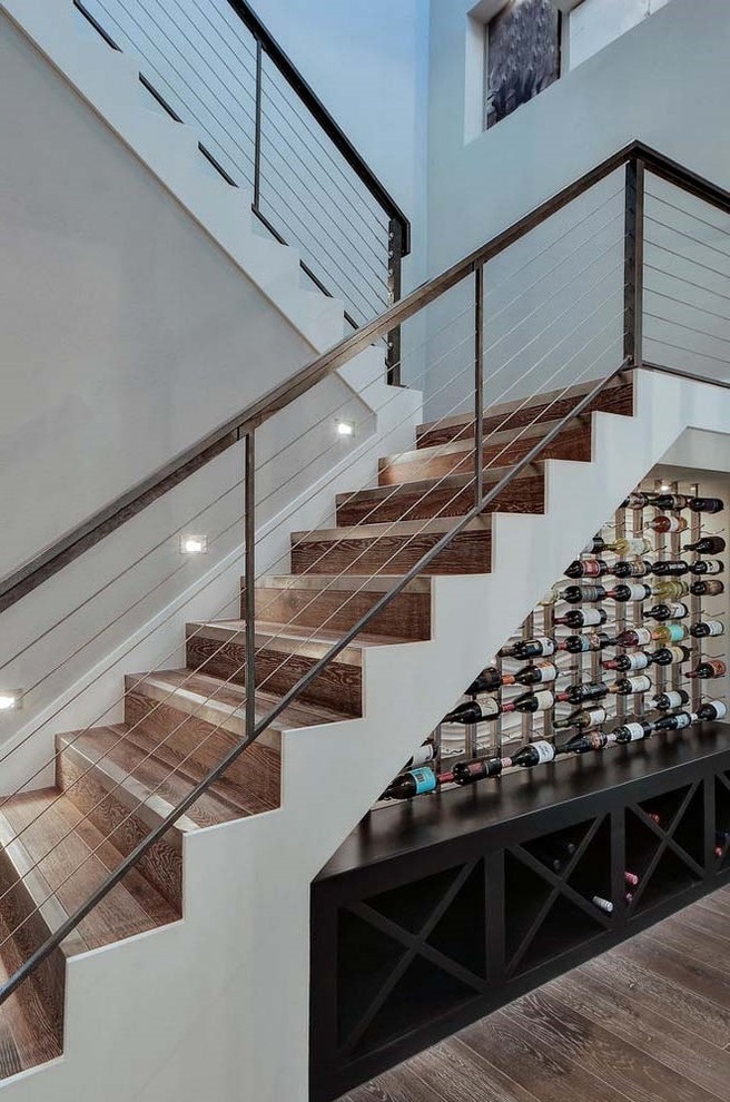Contemporary staircase in Austin.