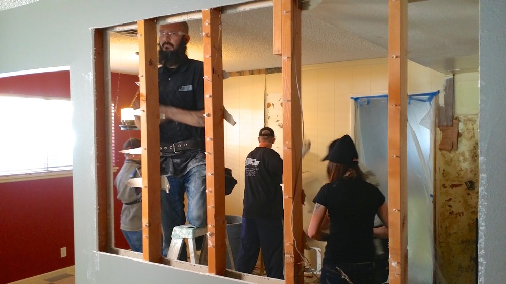 As Seen On HGTV & DIY's "KITCHEN CRASHERS" Episode 806 Airs summer 2015