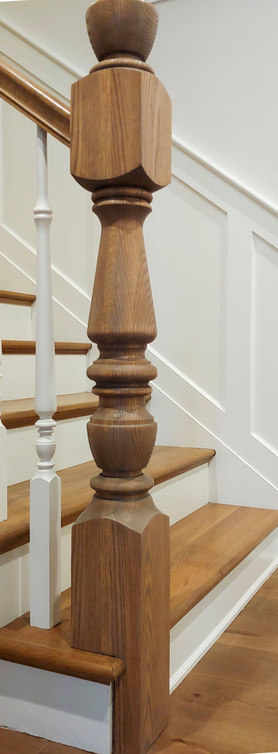 103_Classic Staircase with Stunning Handcrafted Oak Railing System, Aldie VA 201