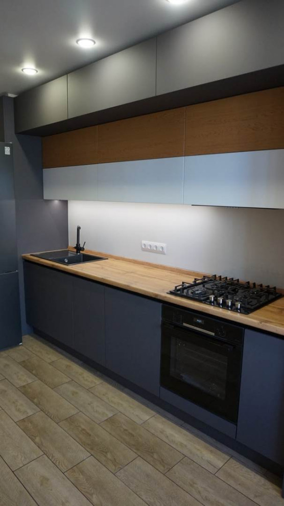 Кухня в 3 ряда, преимущества