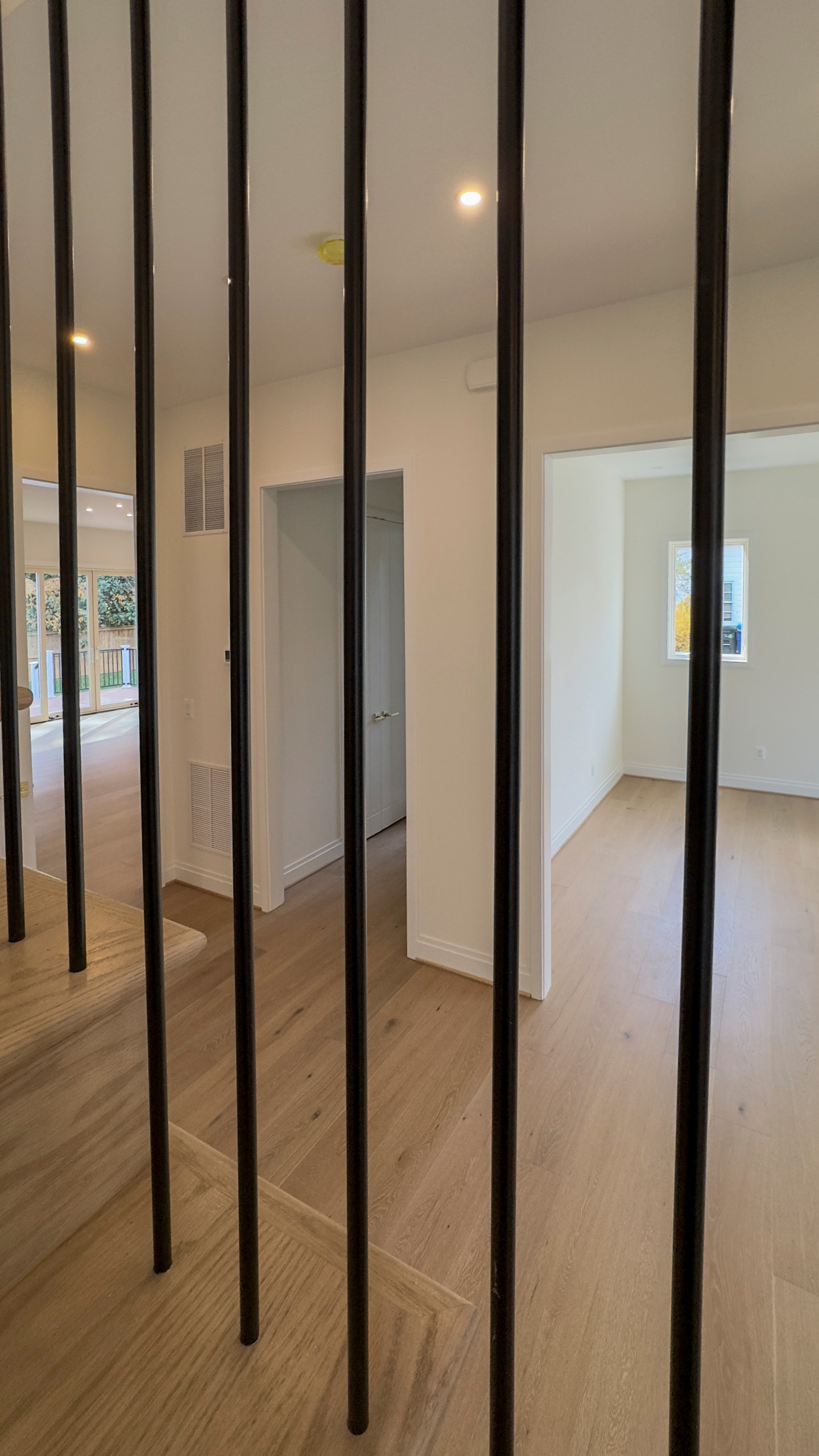 144_Attractive Transitional Staircase in Impressive Modern Home, Vienna VA 22180