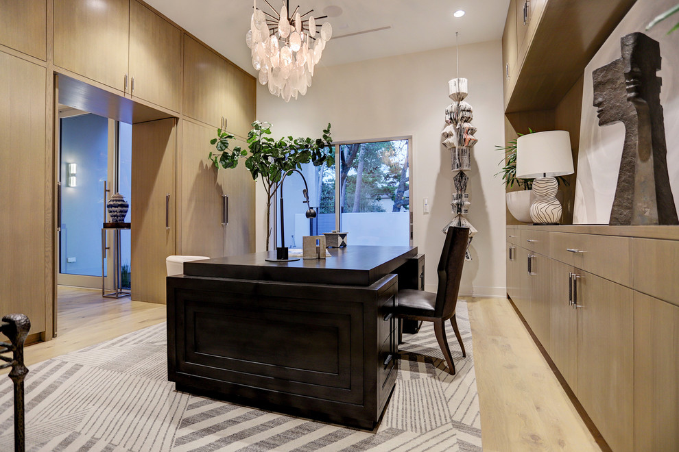 Modern Home by Allan Edwards