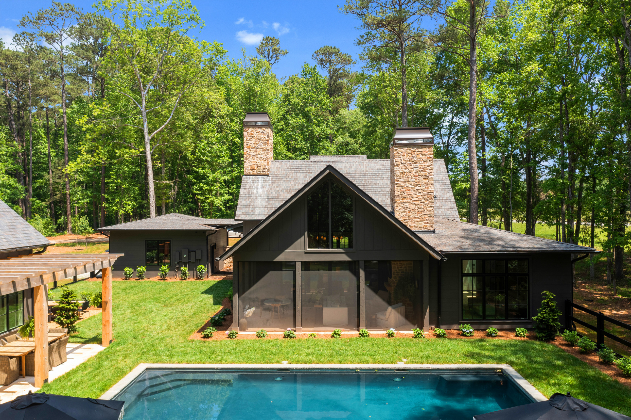 Serenbe Farm House