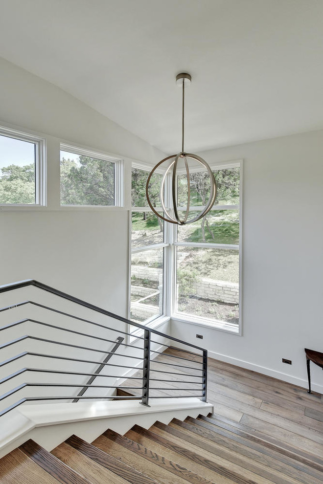 This is an example of a contemporary staircase in Austin.