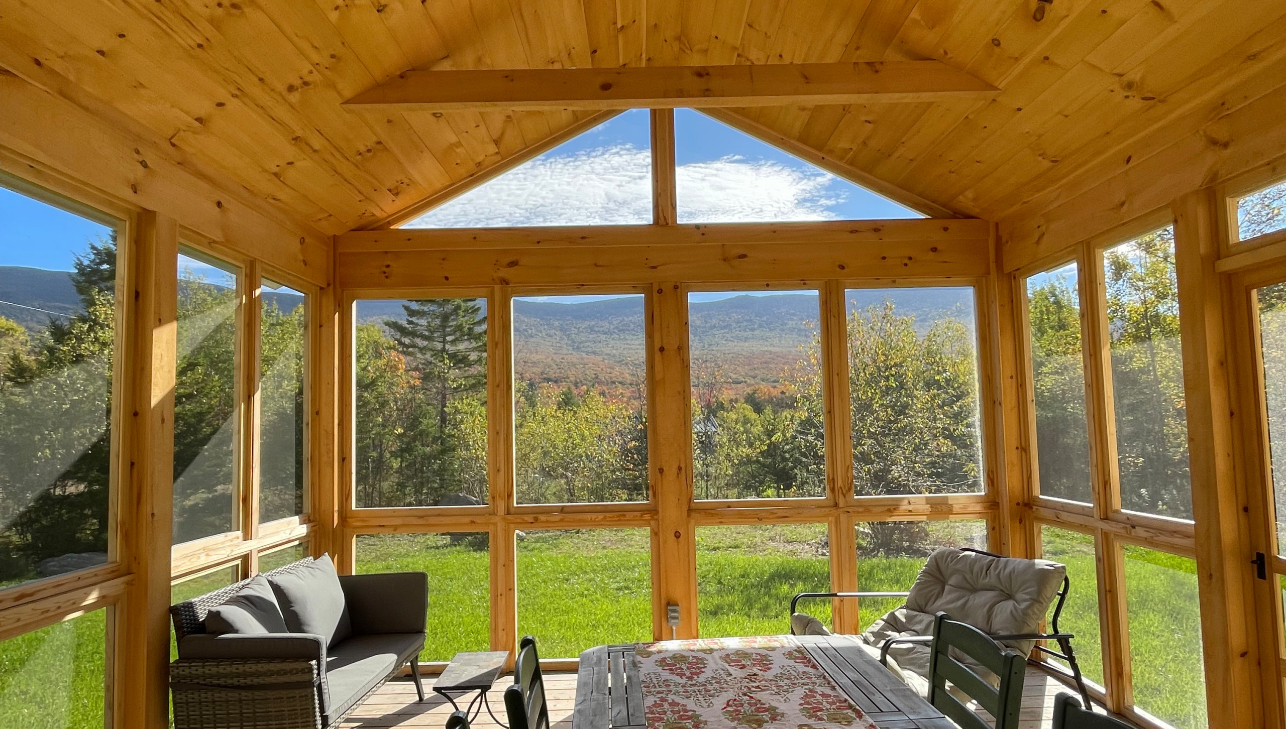 Contemporary Energy Efficient Vermont Farmhouse