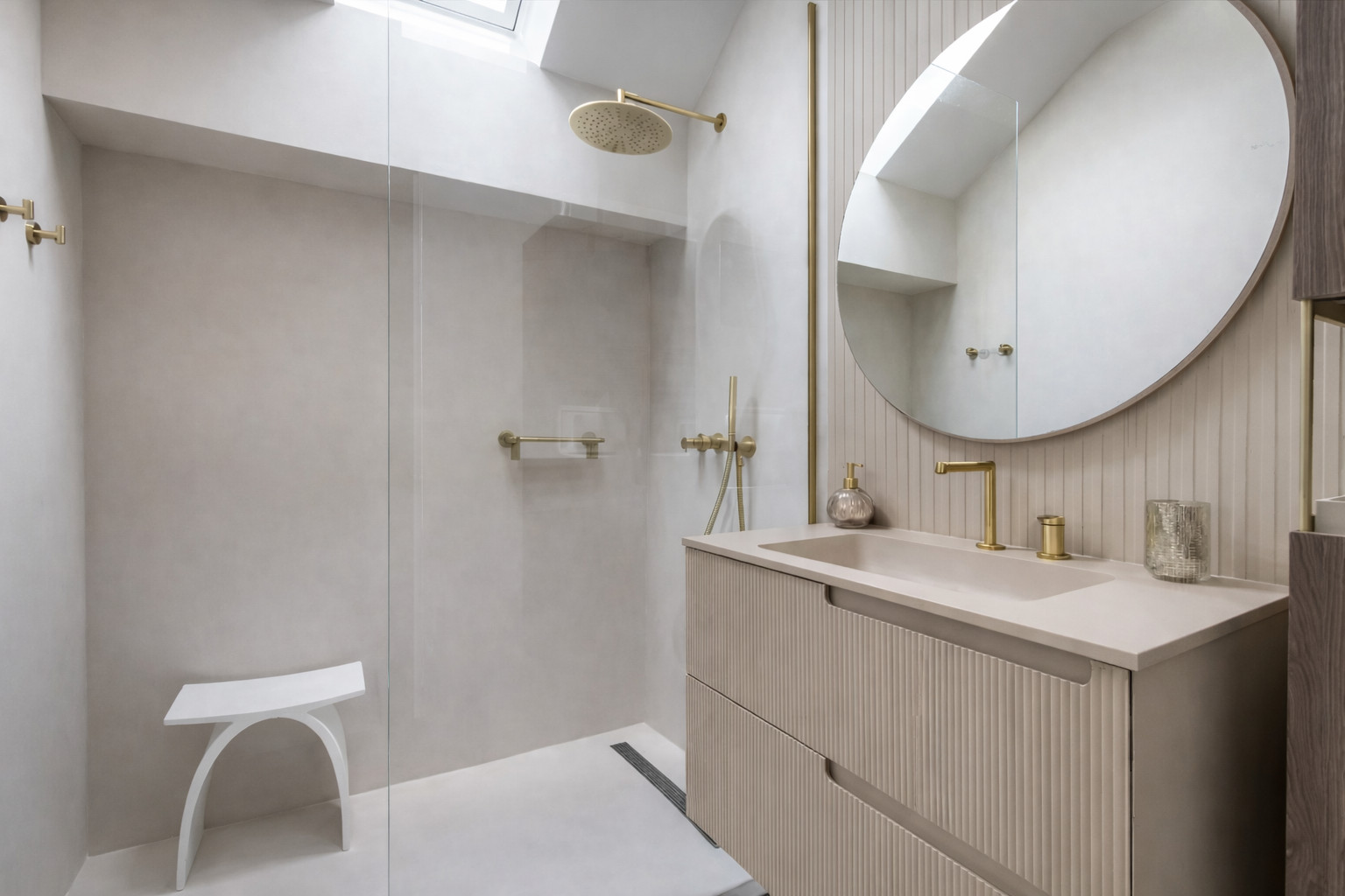 Rénovation et décoration d’une maison familiale de 300 m² – Île-de-France