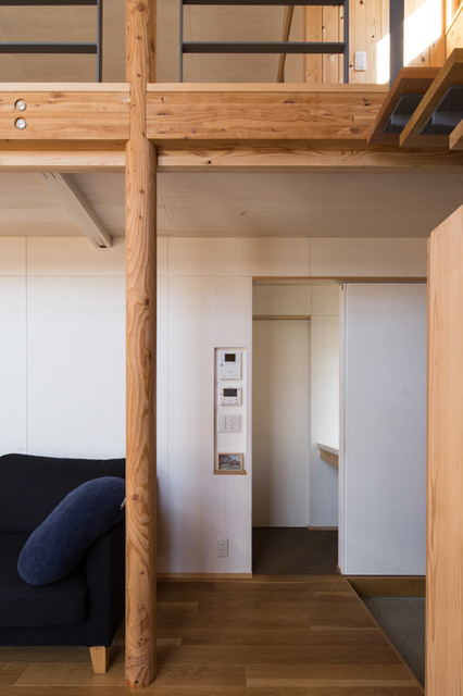 盛岡の家 landhausstil-wohnbereich