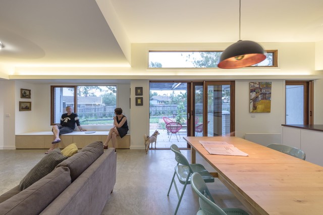 BareStone House contemporary-matplats