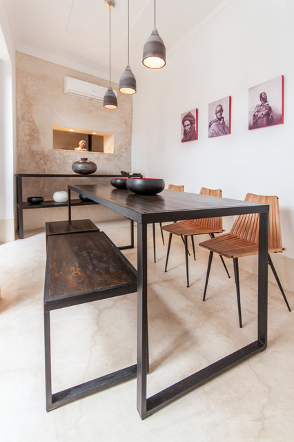 Riad M contemporary-dining-room
