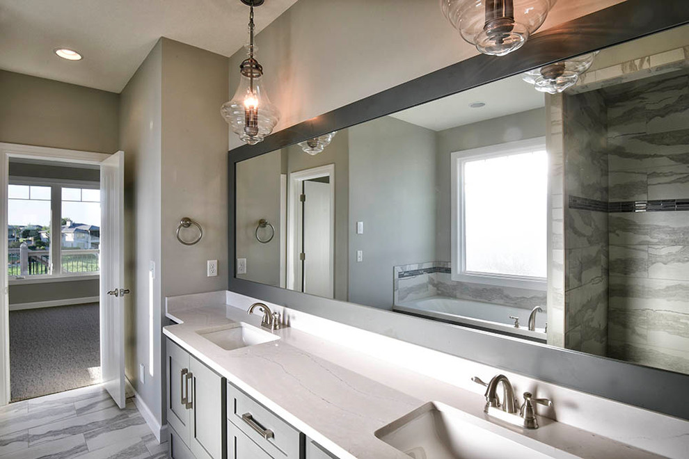 Home design - contemporary home design idea in Phoenix