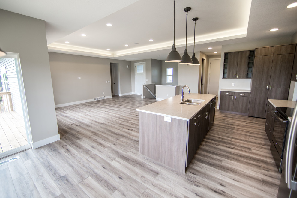 Inspiration for a transitional kitchen remodel in Cedar Rapids