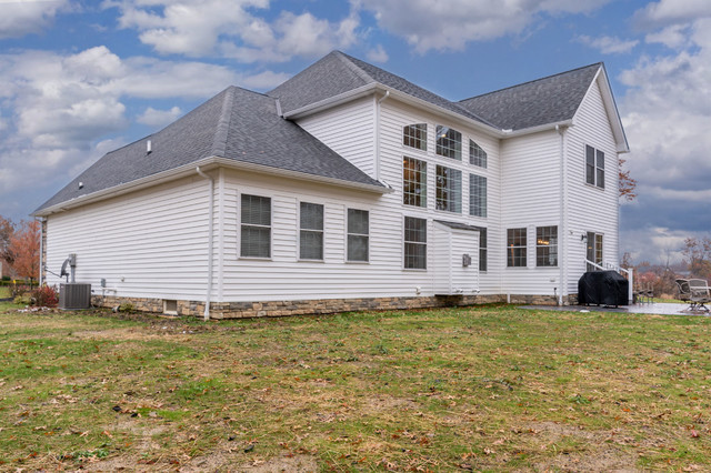 Johnson Floorplan transitional-exterior