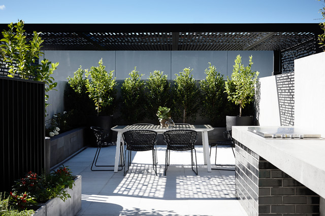 Chambers St contemporary-courtyard