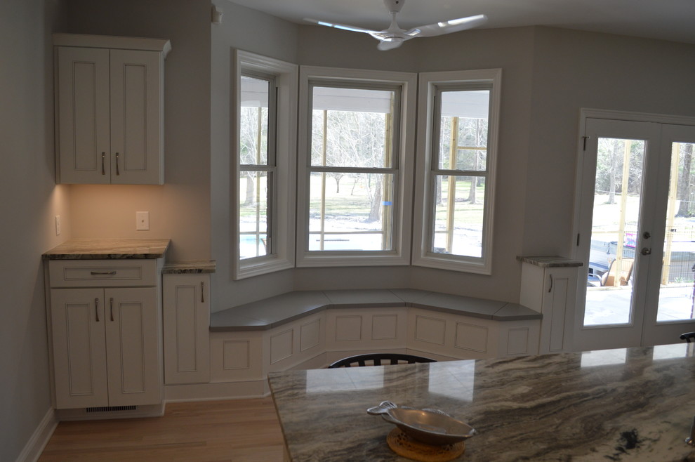 Transitional Farmhouse