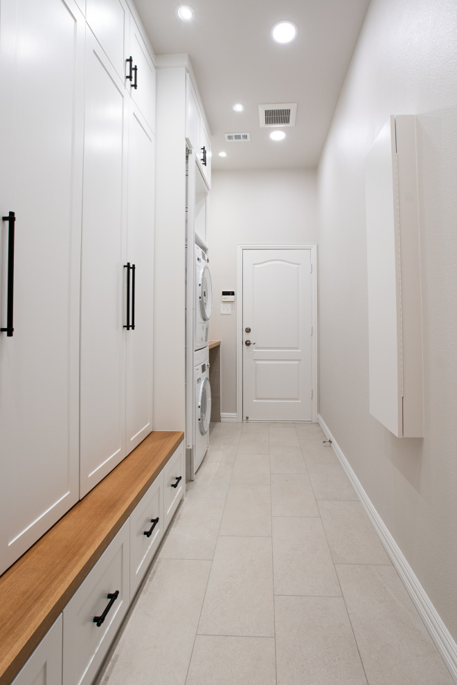 Black Alder | Guest Bath + Laundry