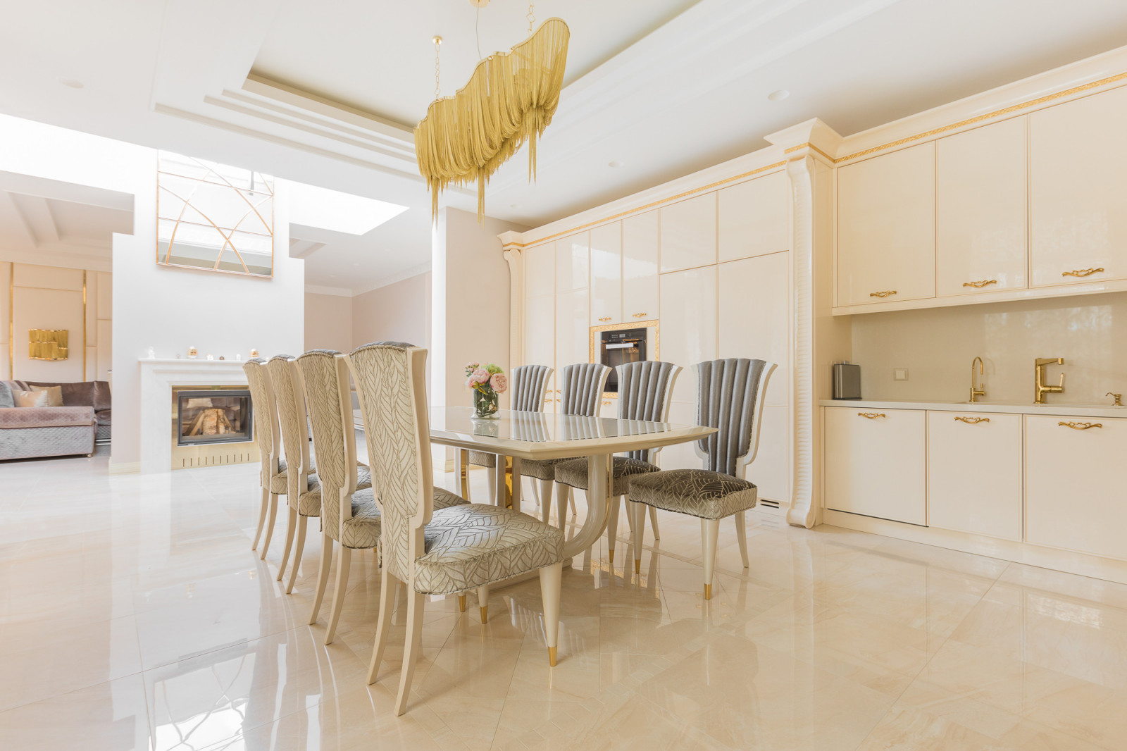 Резиденция "Р"