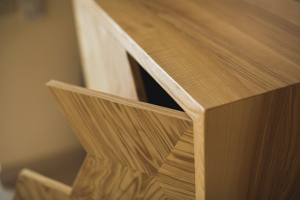 Комод и Стол