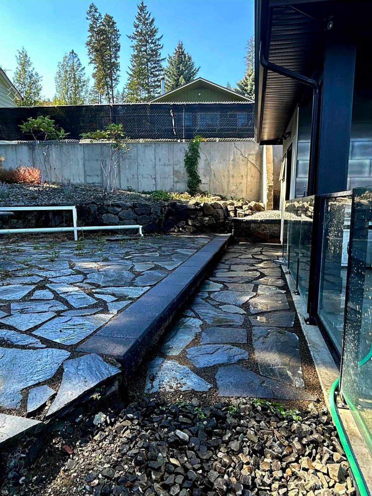 James Natural Stone Patio