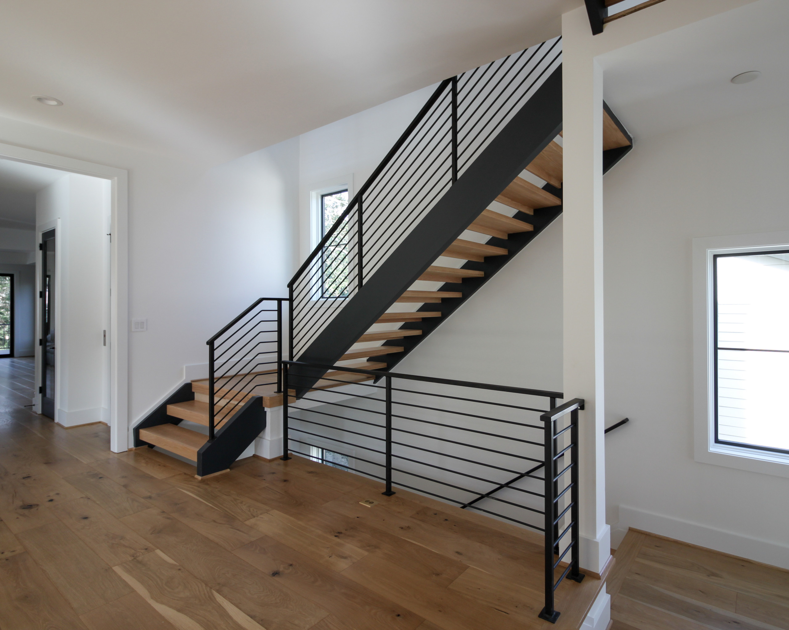 85_Sleek Three-Quarter Turn Multilevel-Staircase, McLean VA 22101