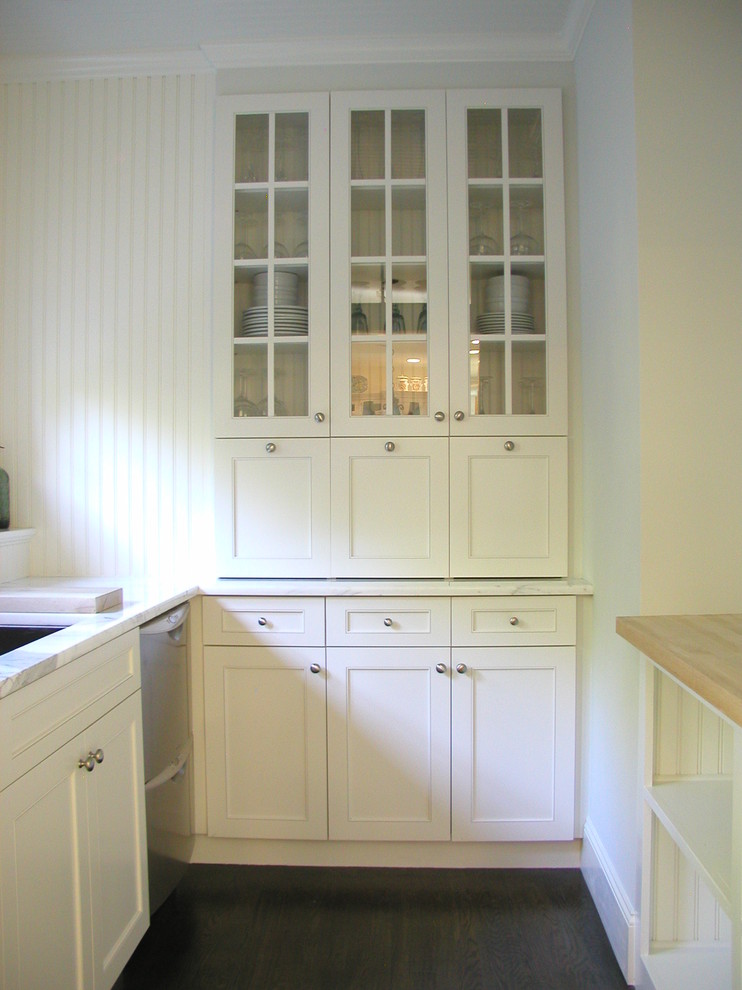 Marblehead Remodel - Traditional - Kitchen - Boston - by Molly Frey Design