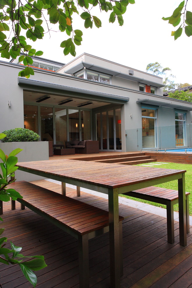 This is an example of a contemporary deck in Sydney.