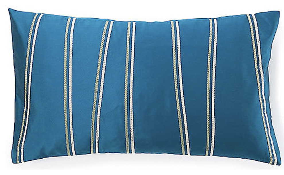 Jiti Diagonal Pillow