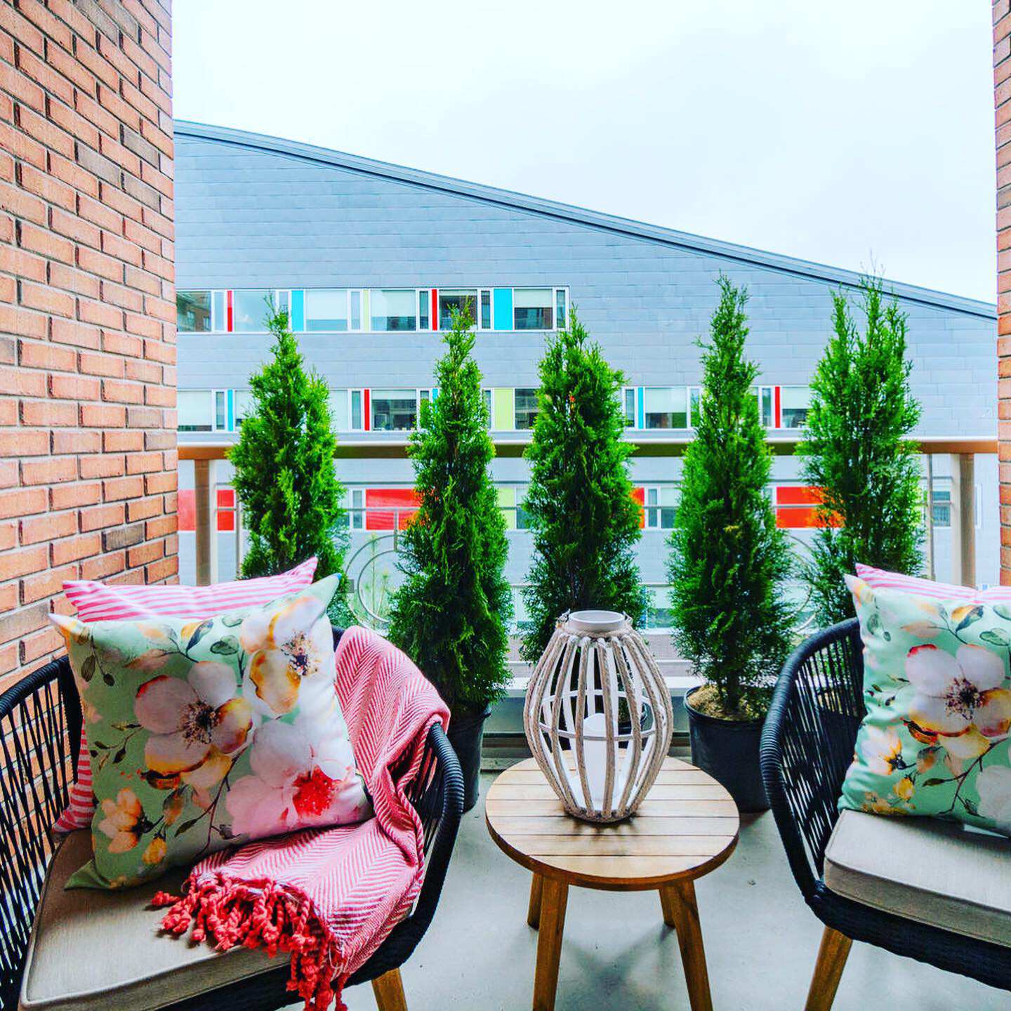 Burkebrook Condo