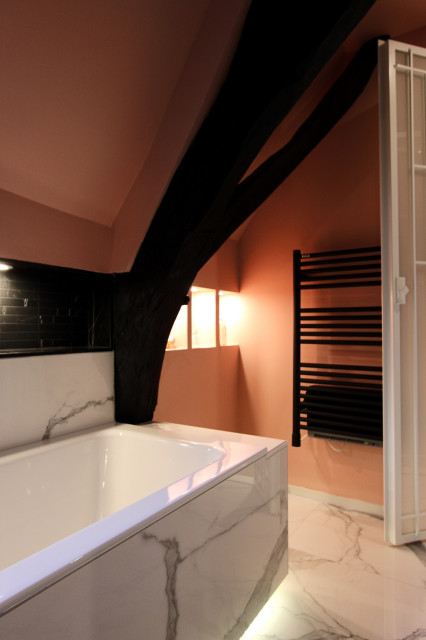 Salle de bain esprit art d&eacute;co shabby-chic-style-badezimmer