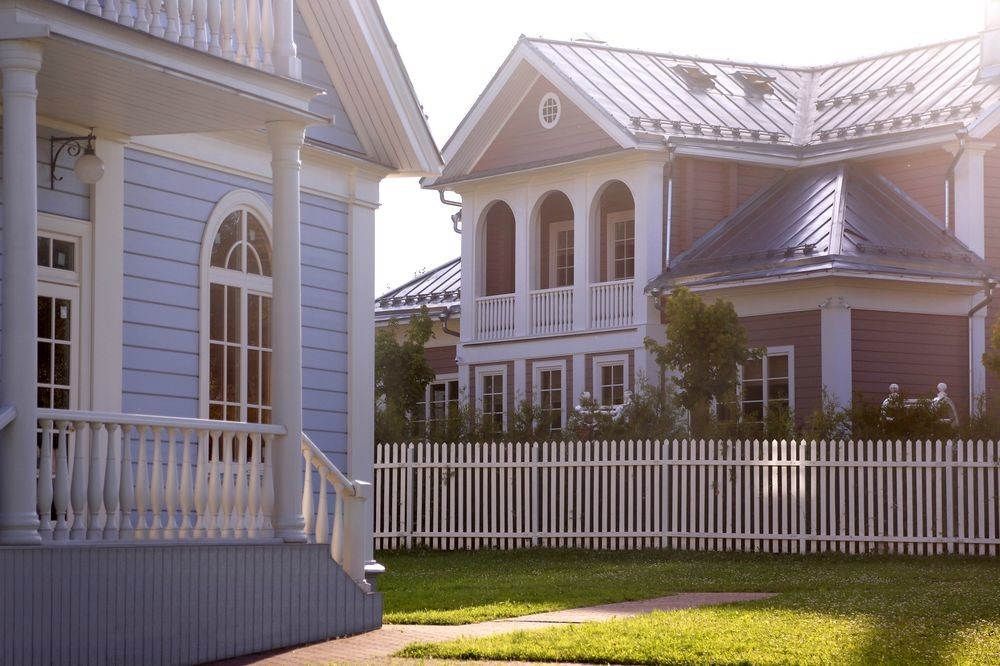 Проект дома из бруса в стиле "сталинской дачи"