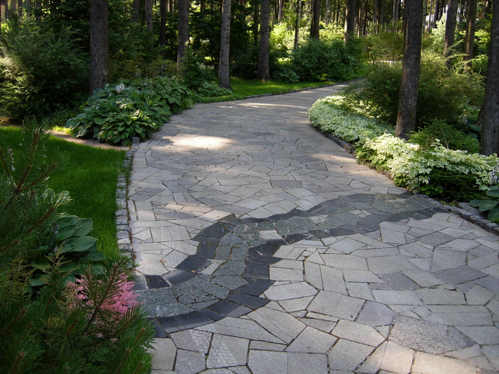 Сад «Лебединое озеро»