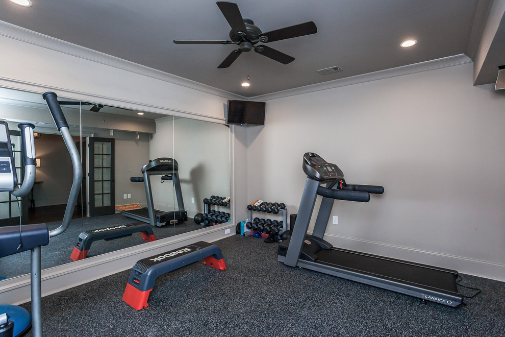 This is an example of a traditional home gym in Atlanta.
