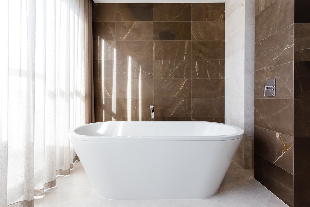 Design ideas for a contemporary bathroom in Perth.