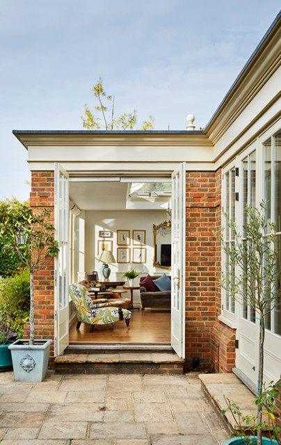 A Classically Styled Orangery in the Surrey Countryside nyklassisk-hus-og-facade
