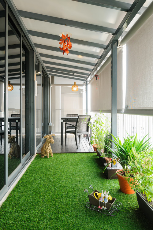 Patio Ideas - For Small Spaces - High-rise balcony in Singapore