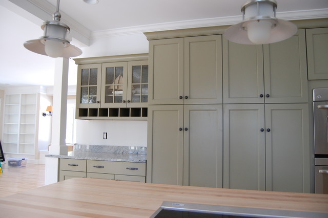 Transitional Kitchen and Bath lantlig-koek