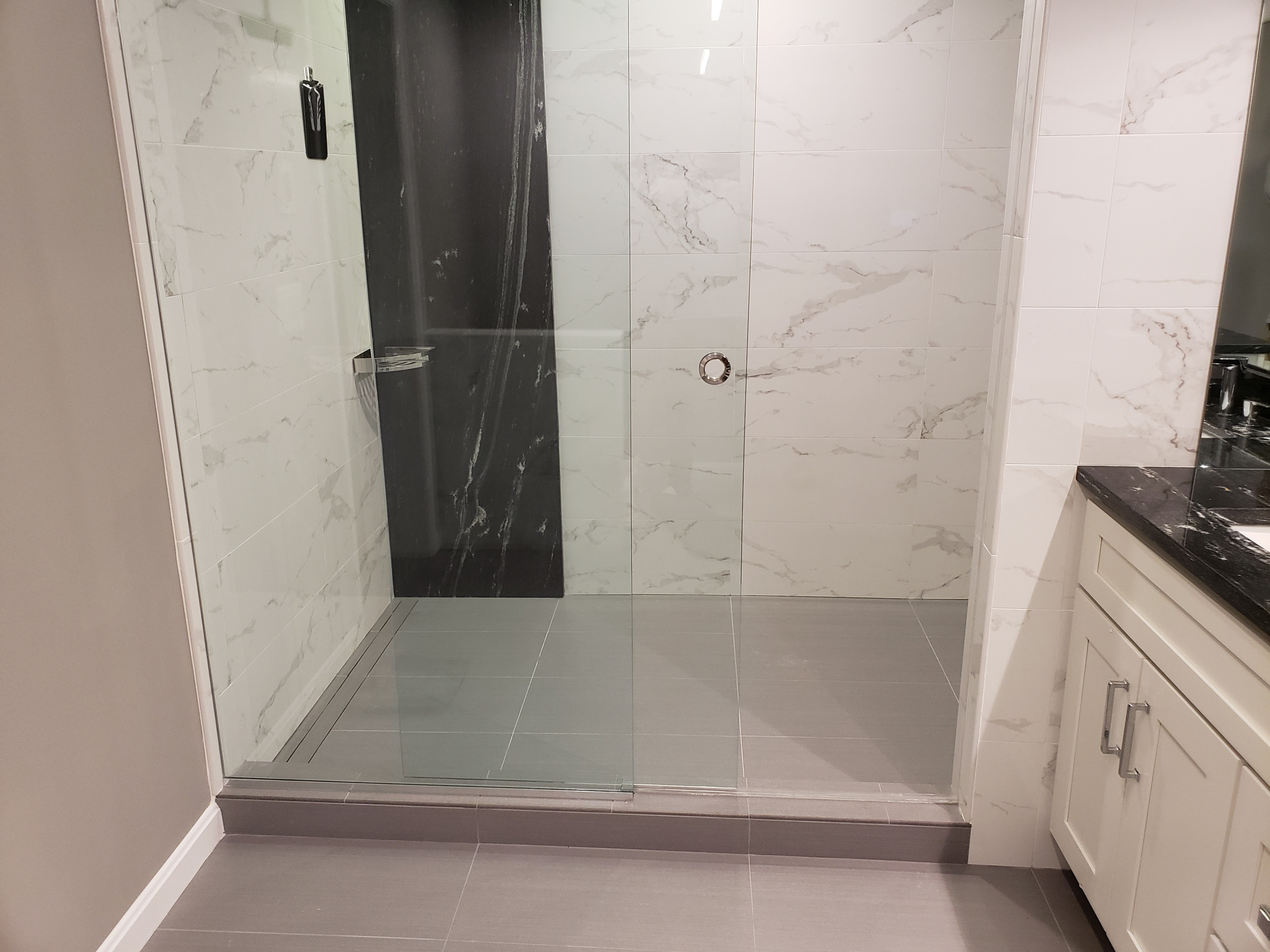 Potomac Contemporary Bathroom