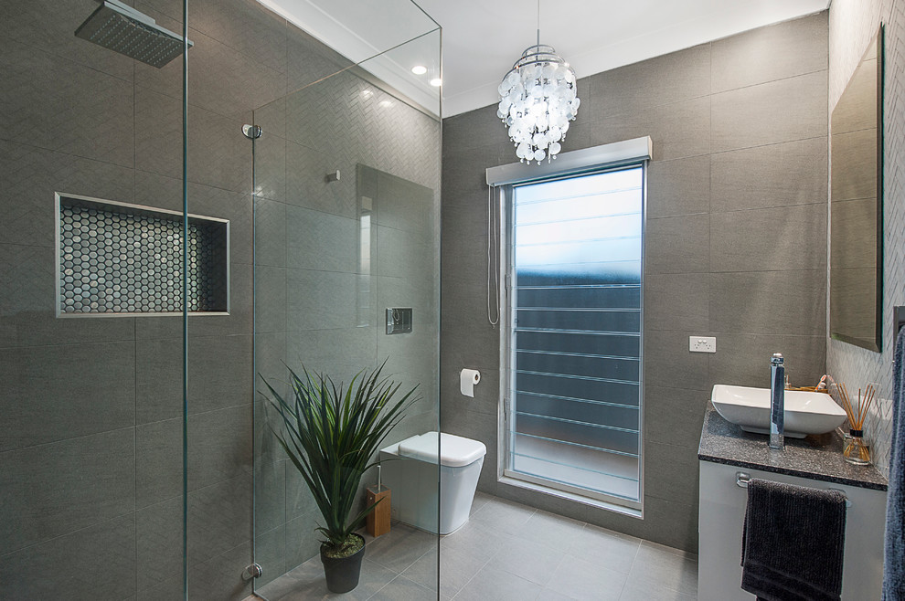 This is an example of a contemporary bathroom in Newcastle - Maitland.