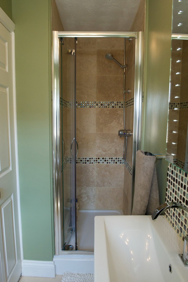 ケンブリッジシャーにあるトランジショナルスタイルのおしゃれな浴室の写真