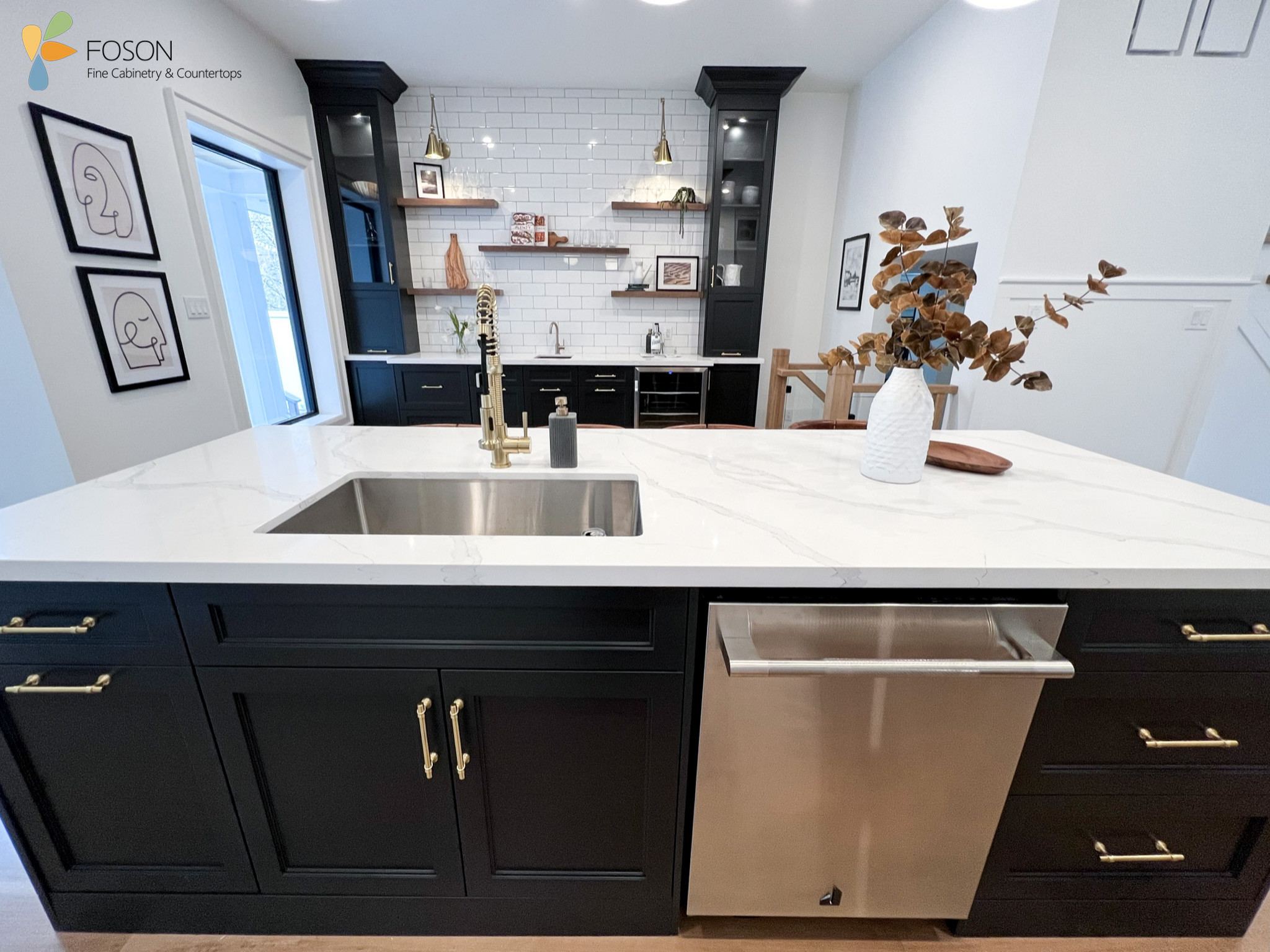 White Kitchen Upstand