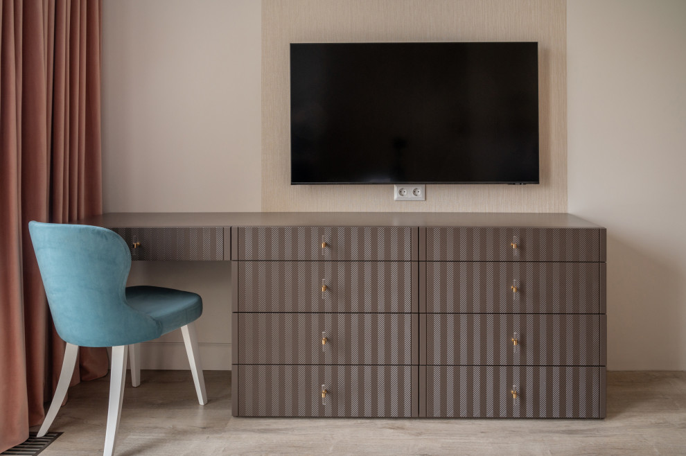 Комод в спальню с фрезеровкой ёлочки