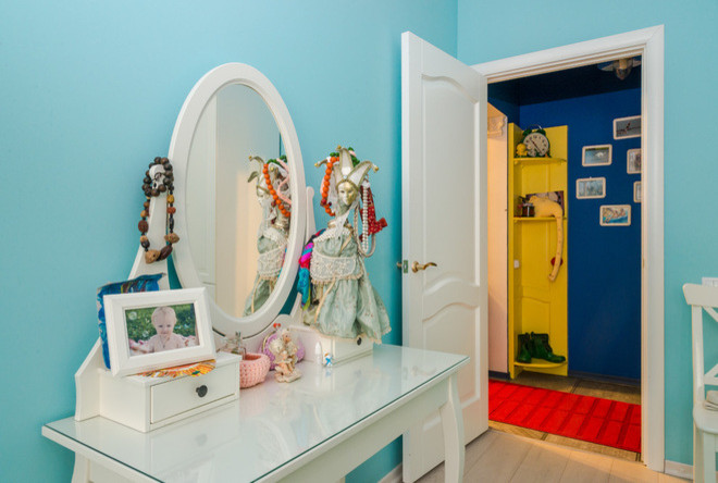 Квартира с авторским декором и Поллоком, захватившим балкон