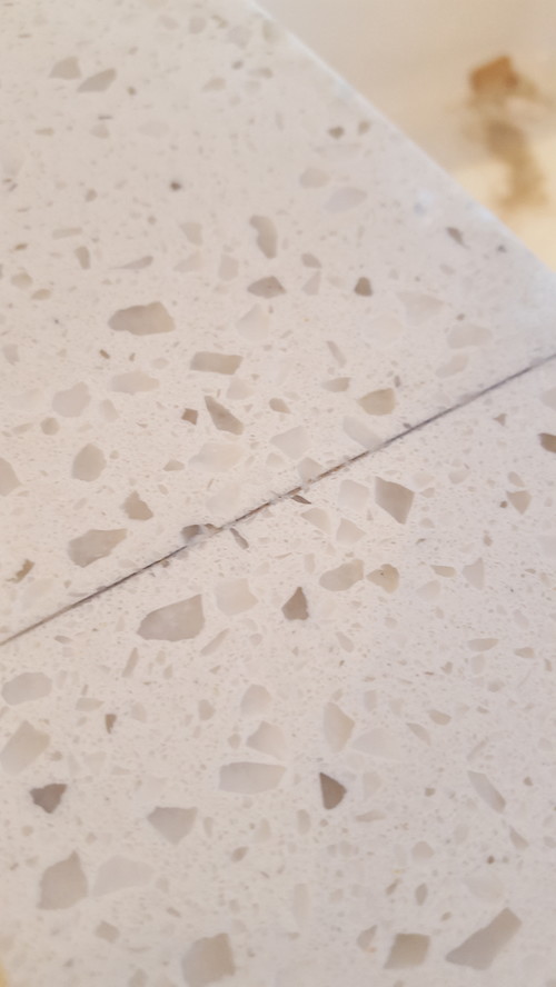 Quartz countertop seam through kitchen sink