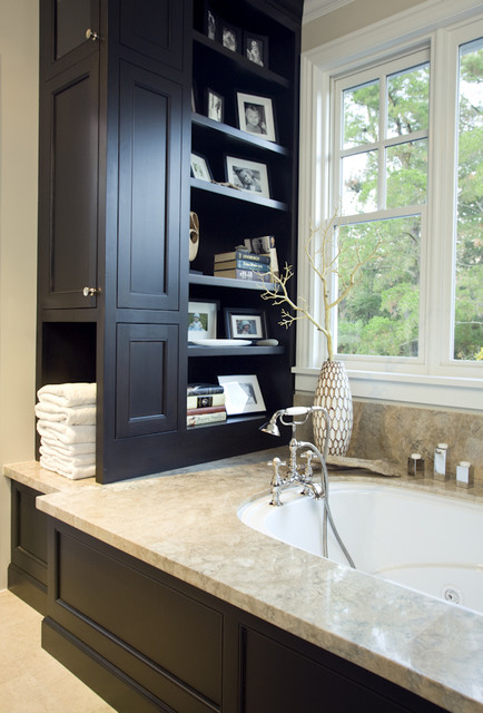 Built Ins Boost Storage In Small Bathrooms, Built In Bathroom Shelves For Towels