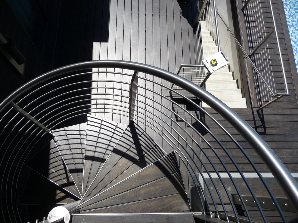 Design ideas for a contemporary staircase in Orange County.