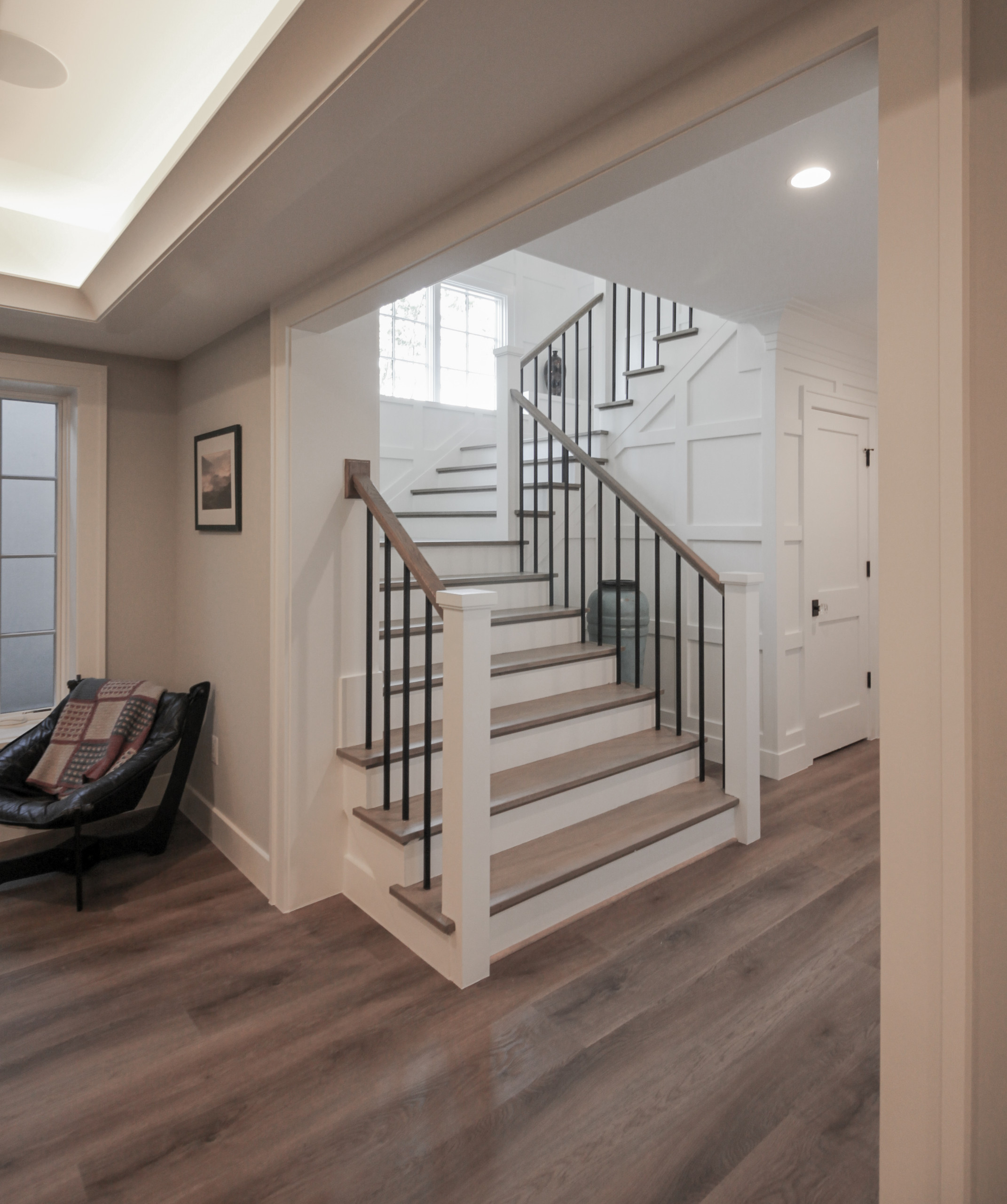 87_Welcoming and Functional Contemporary U-shaped Staircase, Arlington, VA 22207
