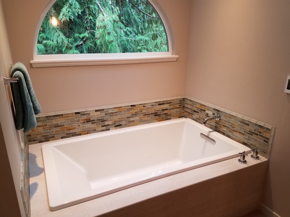 Mid-sized transitional master bathroom in Seattle with shaker cabinets, grey cabinets, an alcove tub, an alcove shower, a two-piece toilet, beige tile, brown tile, gray tile, mosaic tile, beige walls, travertine floors, an undermount sink and engineered quartz benchtops.