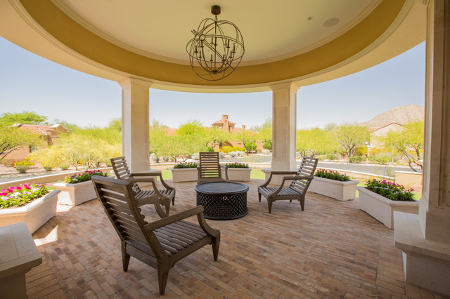 New Custom Home in Scottsdale medelhavsstil-uteplats