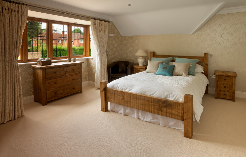 Photo of a contemporary bedroom in Hertfordshire.