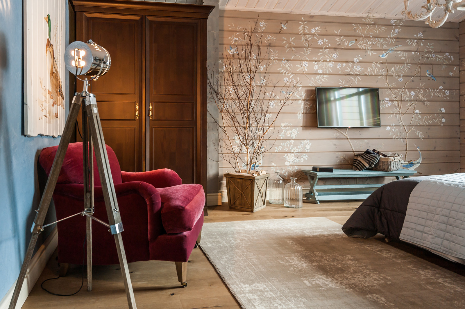 ДЕРЕВЯННЫЙ ДОМ В СТИЛЕ АНГЛИЙСКИЙ КАНТРИ.